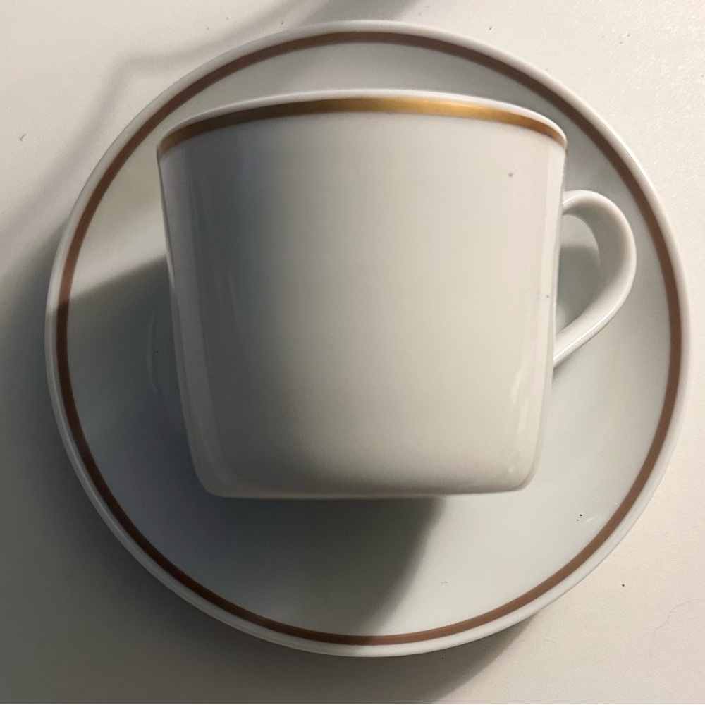 Pan Am Airlines gold rim Noritake porcelain Coffee/Tea Cup & Saucer Set NOS - Picture 2 of 14